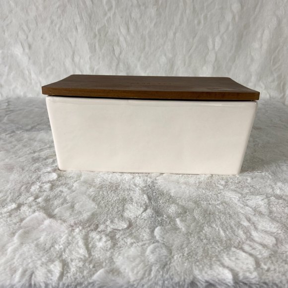 Rae Dunn Ceramic Divided Tea Bag Holder/Organizer with Wood Lid Rare find - Picture 5 of 10